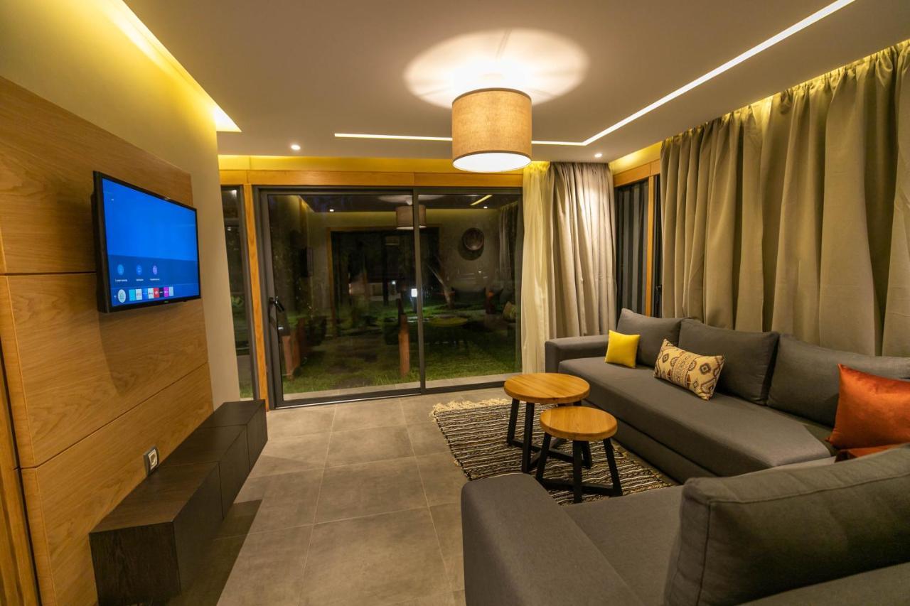 Riad Bella Montana Ain Cheggag Bagian luar foto